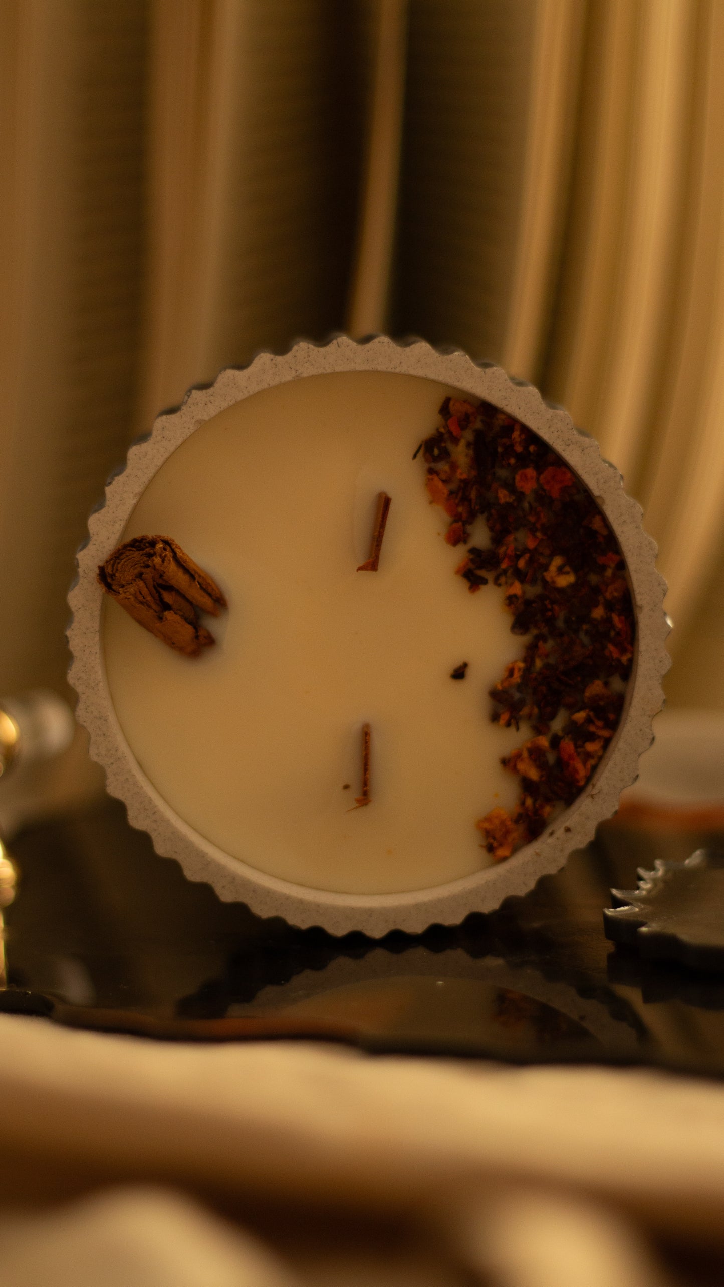 Vela Aromática de Soja - Canela & Naranja en Cuenco negro